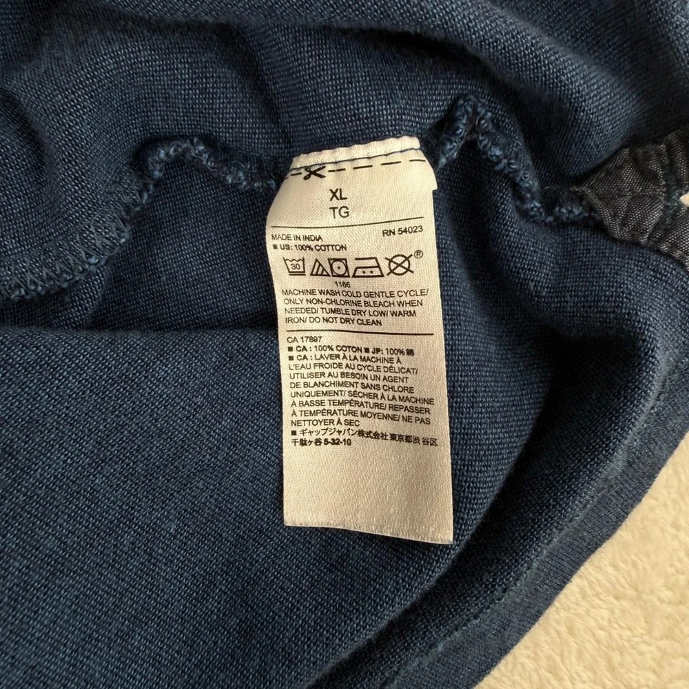 Banana Republic Mens XL Navy Blue Cotton Short Sleeve Chest Pocket Polo Shirt